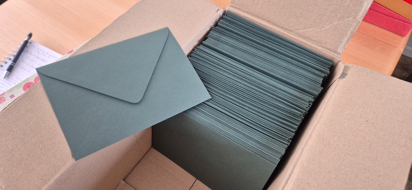 Groene enveloppen, Diversen, Papierwaren, Ophalen of Verzenden