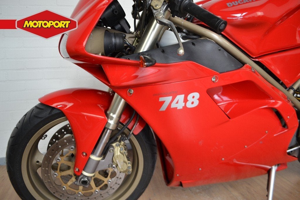 Ducati 748 (bj 2000), Bedrijf, Super Sport, Ducati North Europe BV, Oranjelaan 64
2382 VE  Zoeterwoude-Rijndijk