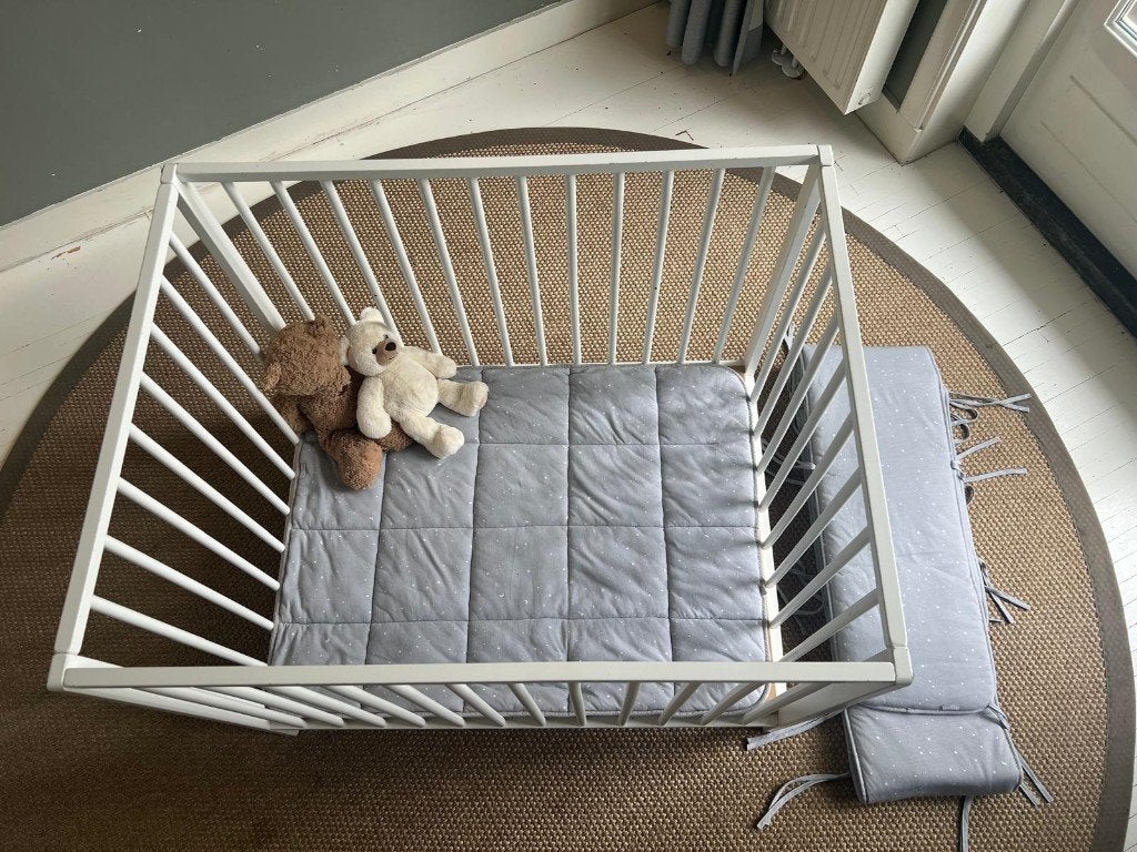 Kidsriver box Felix met Bemini boxkleed & box/bedomranding, Kinderen en Baby's, Ophalen, Zo goed als nieuw, Rechthoekig, In hoogte verstelbaar