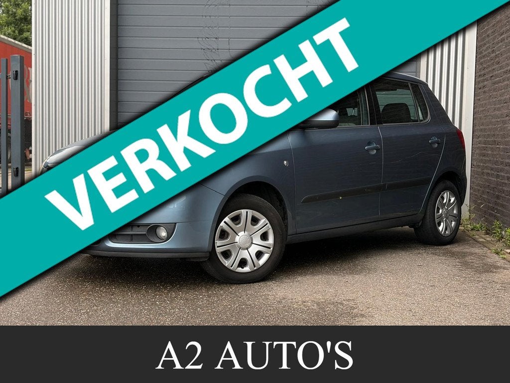 Skoda Fabia 1.6-16V Ambiente Airco|Cruise, Auto's, Skoda, Voorwielaandrijving, Blauw, Bedrijf, Handgeschakeld
