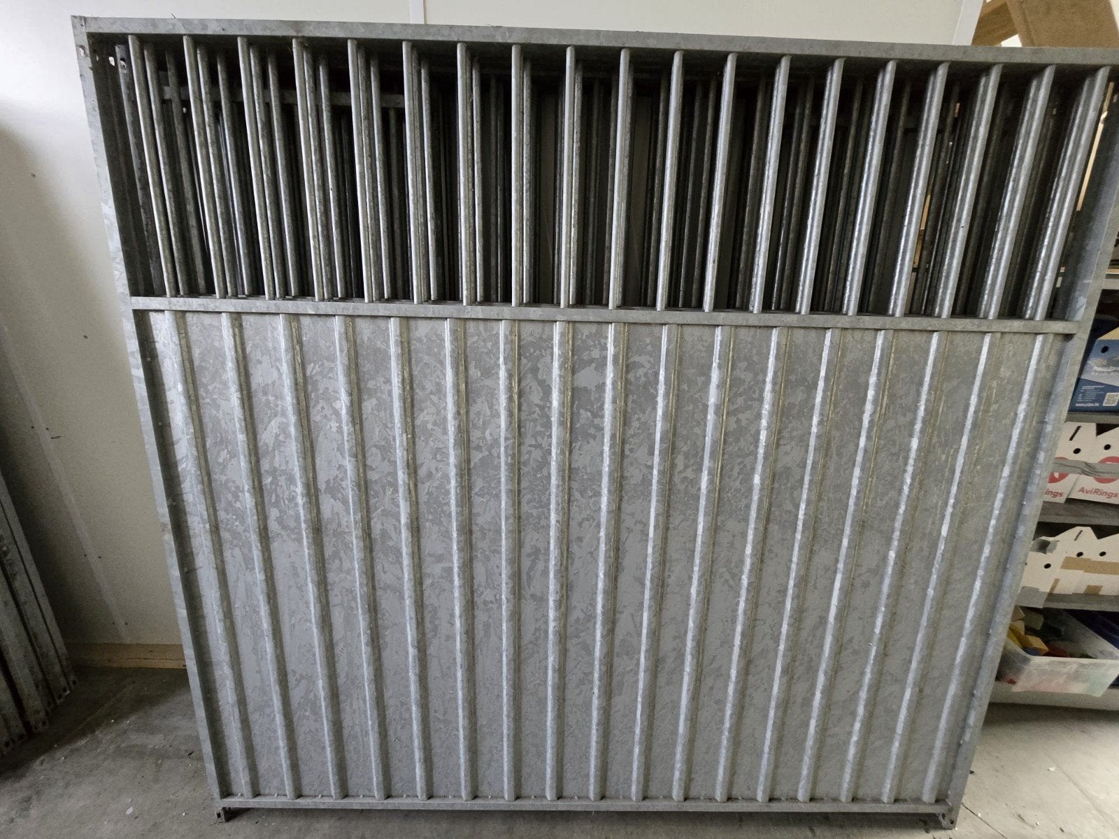 Hondenkennel met geïsoleerd nachthok, Dieren en Toebehoren, Hondenhokken, Ophalen, Hondenkennel, 110 cm of meer, 100 cm of meer