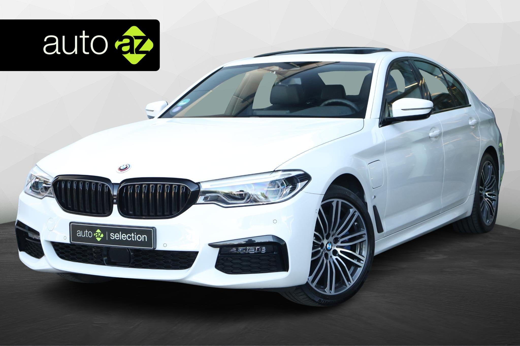 BMW 5-serie 530e iPerformance Saphir Edition / M-Sport / Pan, Automaat, Gebruikt, 4 cilinders, 252 pk