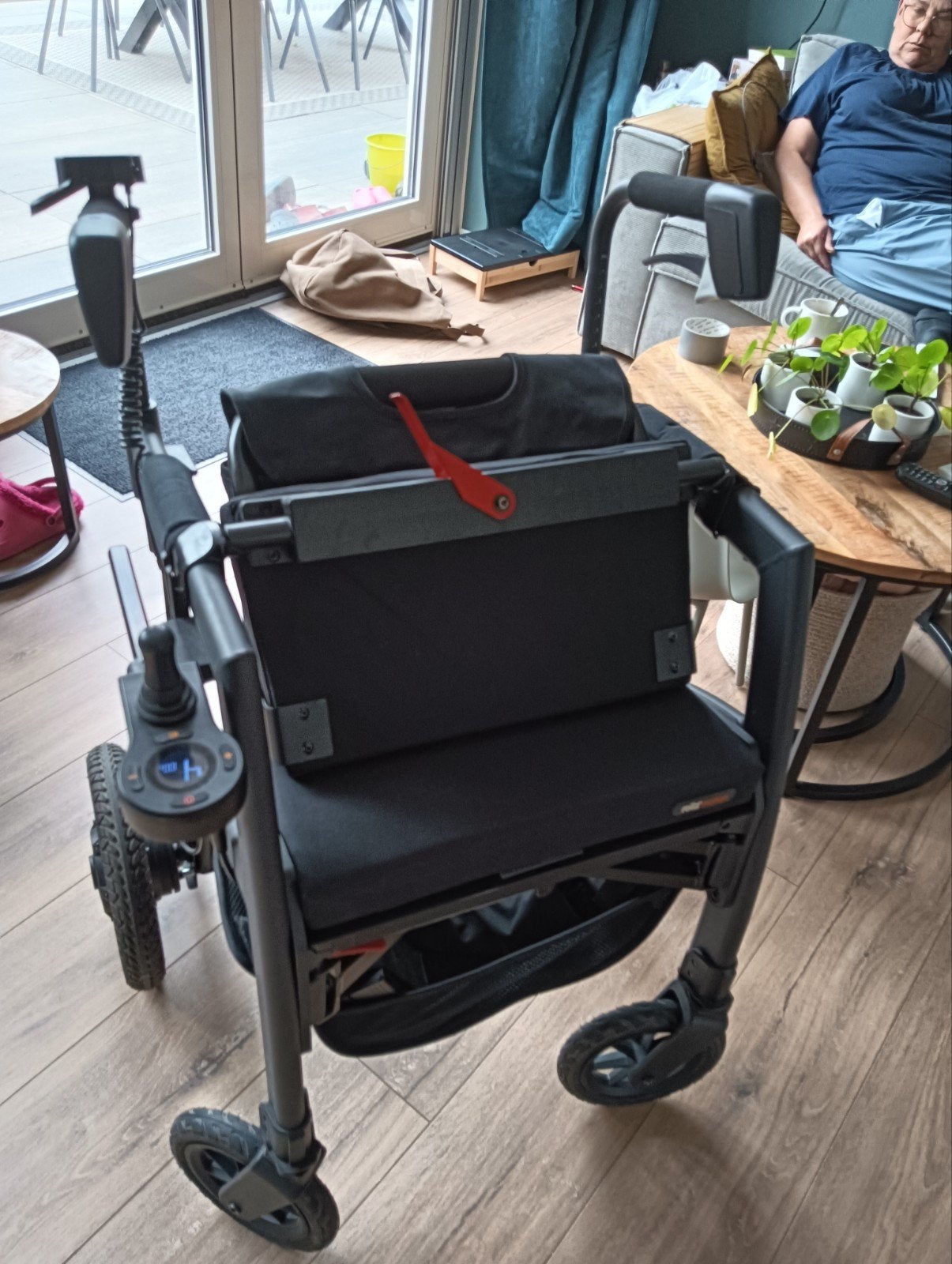 Bijna nieuwe rollz motion electric, Ophalen