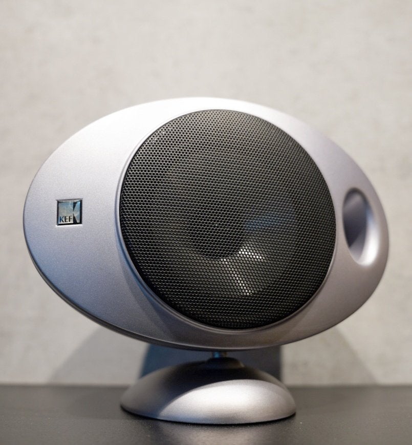 5 KEF satellite luidsprekers, Ophalen, Geschikt voor surround/home cinema, Gebruikt, 60 tot 120 watt