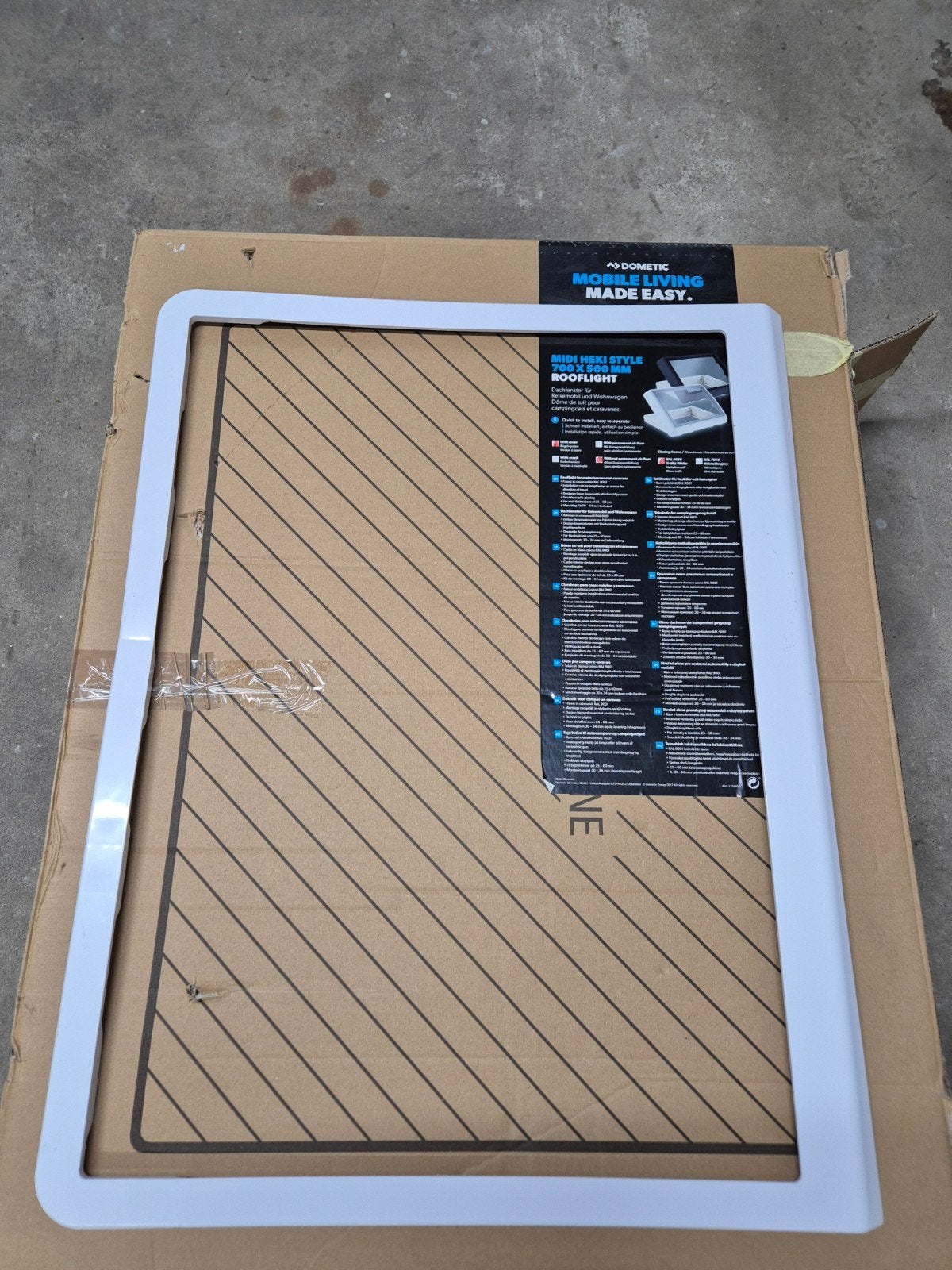 Dometic midi heki inbouwframe.
700 x 500 MM, Caravans en Kamperen, Ophalen, Nieuw