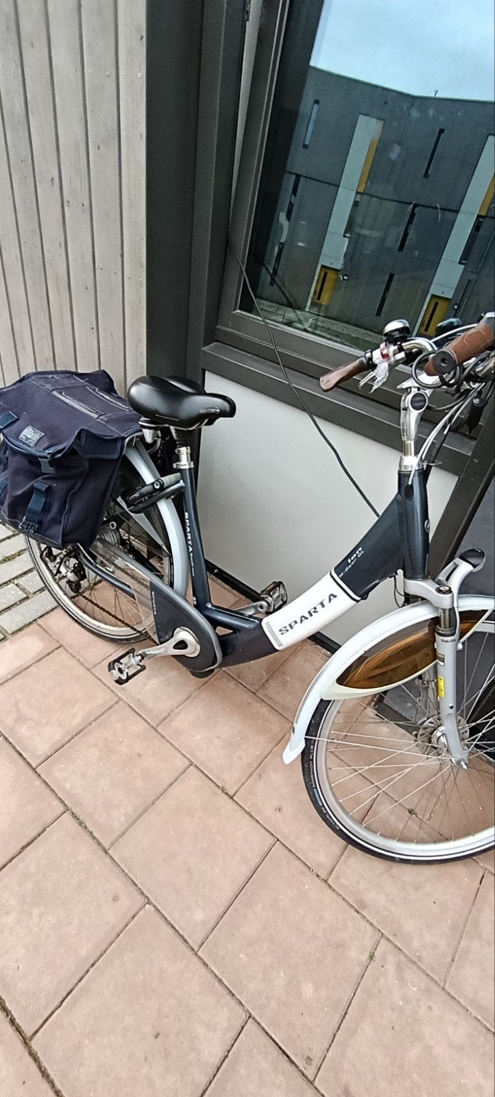 Foto 2 van Sparta elektrische fiets - Zo goed als nieuw met nieuwe accu