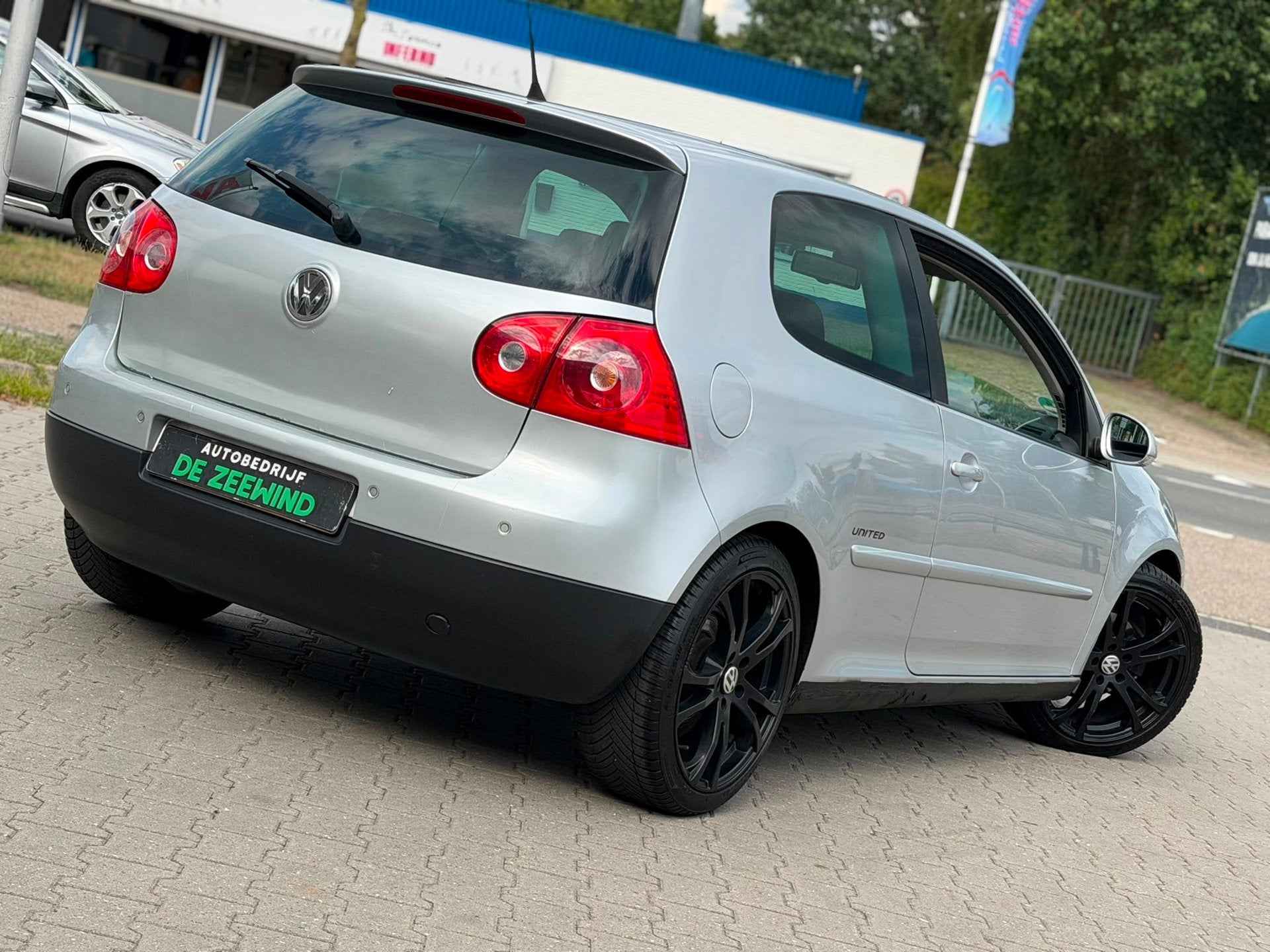 Volkswagen GOLF 1.4 Easyline|3D|airco|vruis controle, Gebruikt, 4 cilinders, 610 kg, Bedrijf