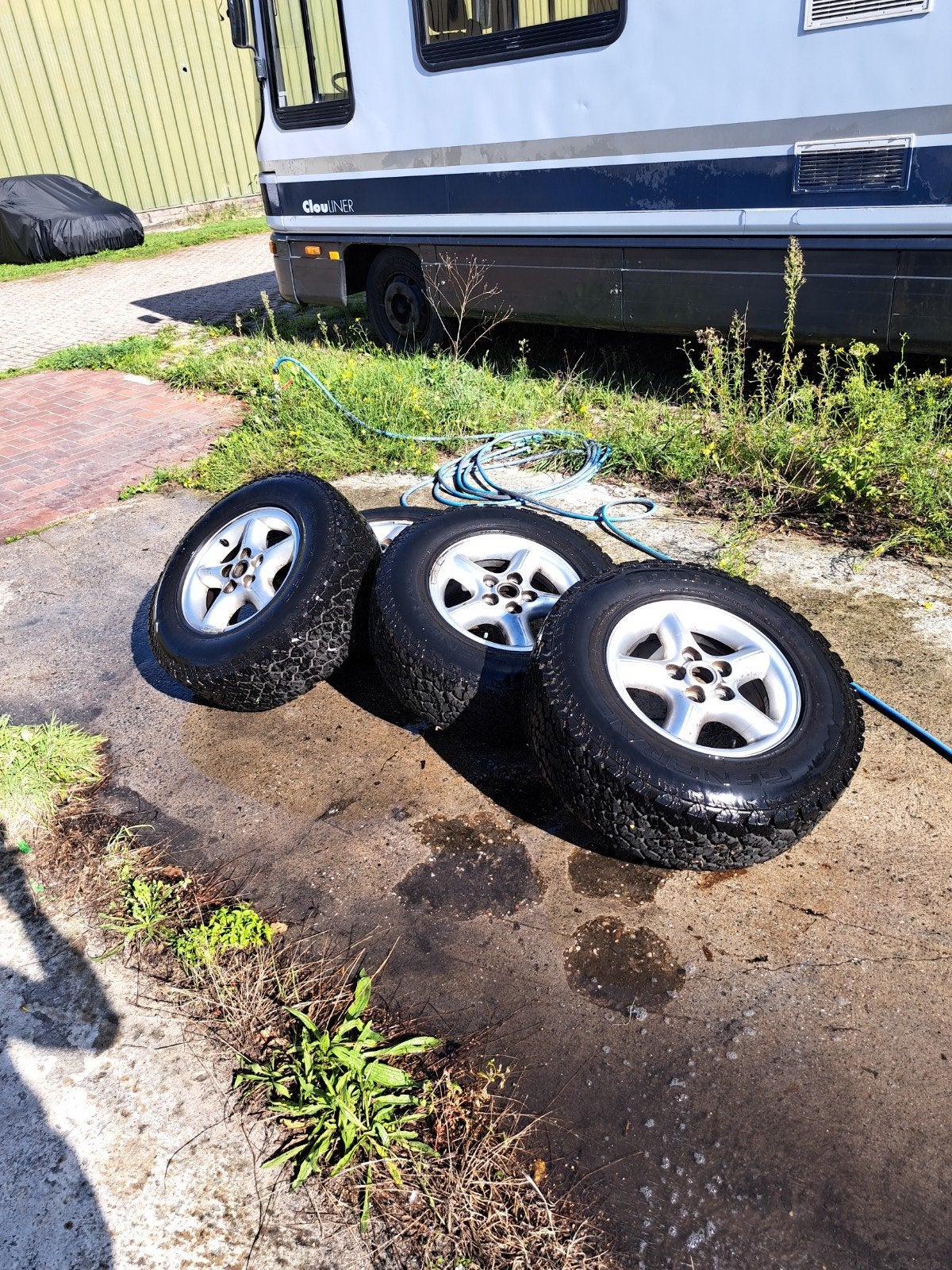 Landrover discovery velgen met banden voor een goed bod, Ophalen
