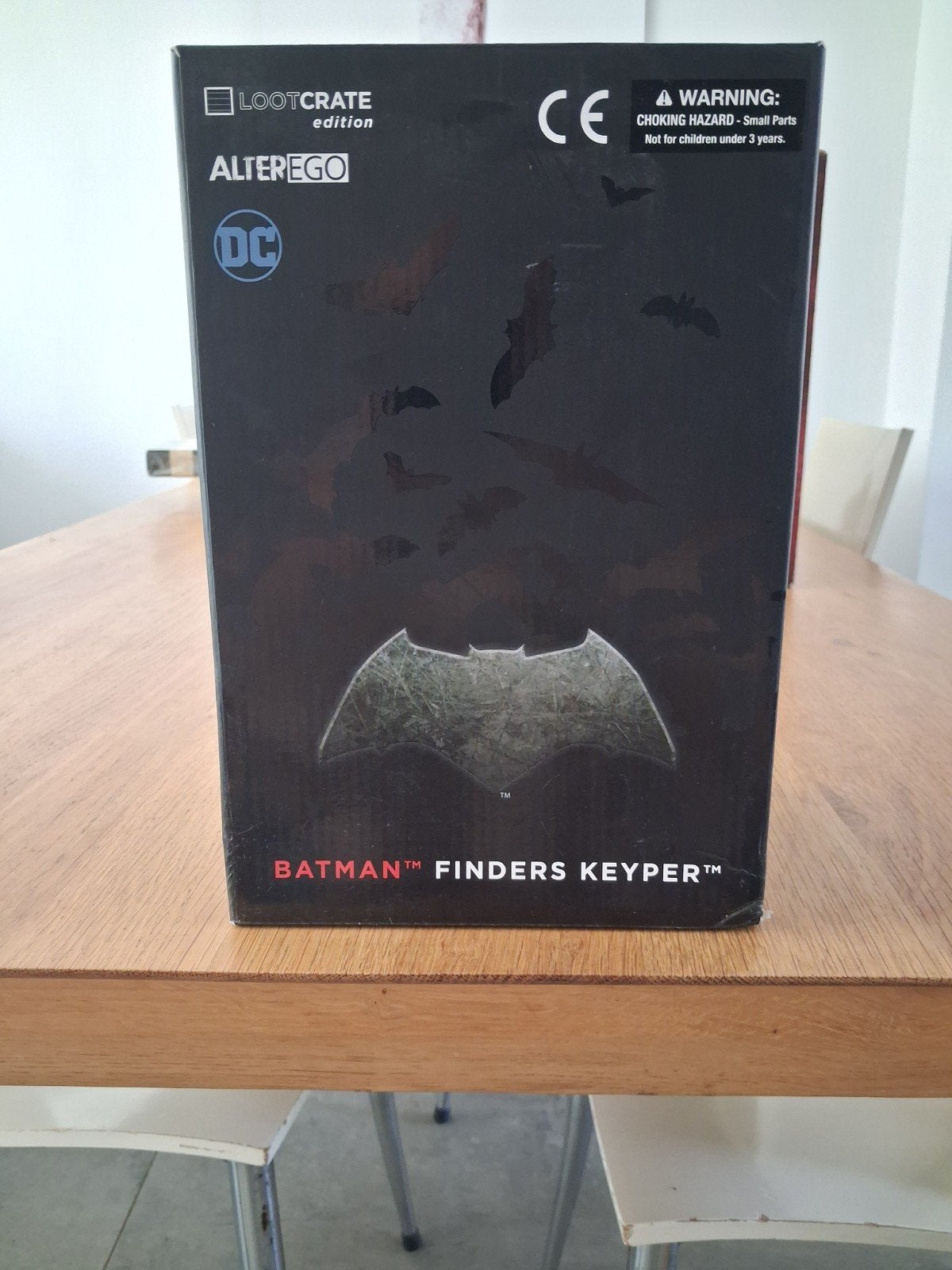 Batman Finders Keyper - Loot Crate Editie, Ophalen of Verzenden, Zo goed als nieuw