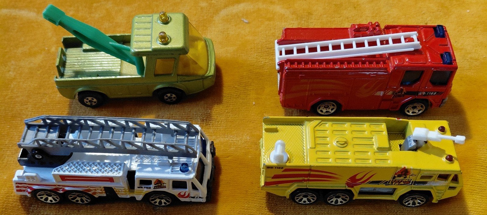 Matchbox brandweerwagens en takelwagen (4 stuks), Ophalen of Verzenden, Gebruikt
