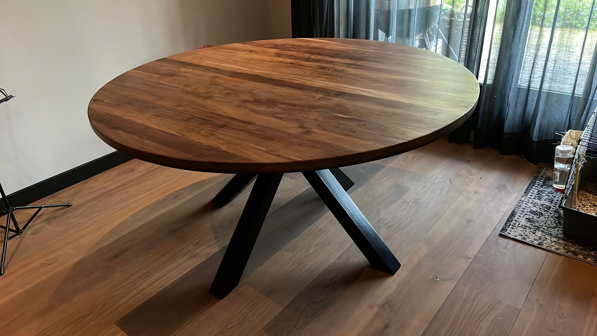 Massief houten Tafel 150cm, Ophalen, Rond, Zo goed als nieuw, Overige houtsoorten