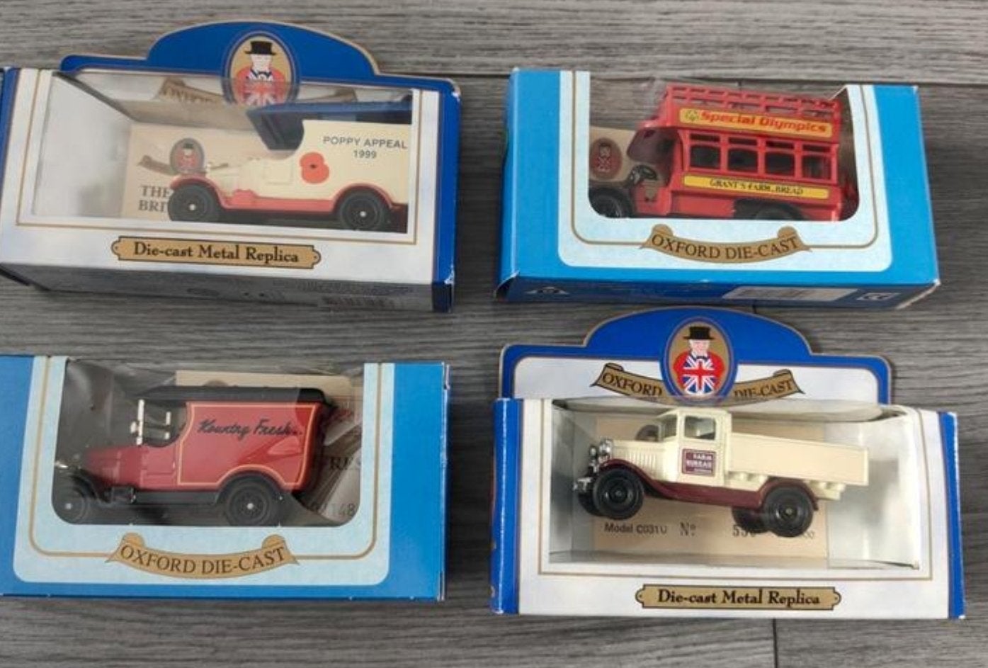 Oxford Die-Cast modelauto's - Set van 4, Hobby en Vrije tijd, Ophalen, Nieuw, Auto, Overige merken