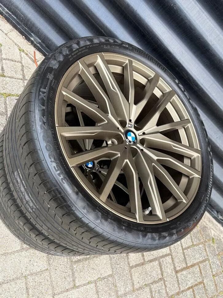Foto 14 van 22” Orig Bmw Styl 742M G05 X5 X6 G06 velgen banden