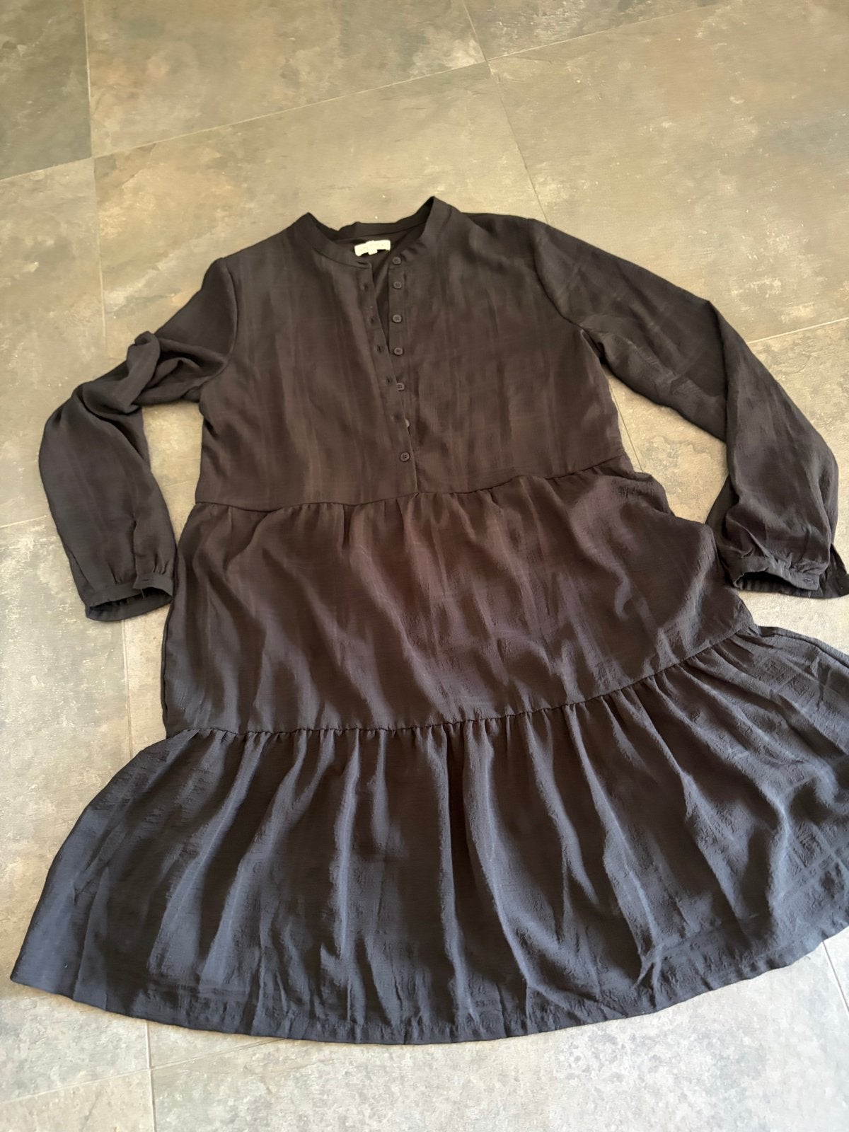 Zusss jurk zwart met knoopjes, Zwart, Maat 46/48 (XL) of groter, Ophalen of Verzenden, Zo goed als nieuw