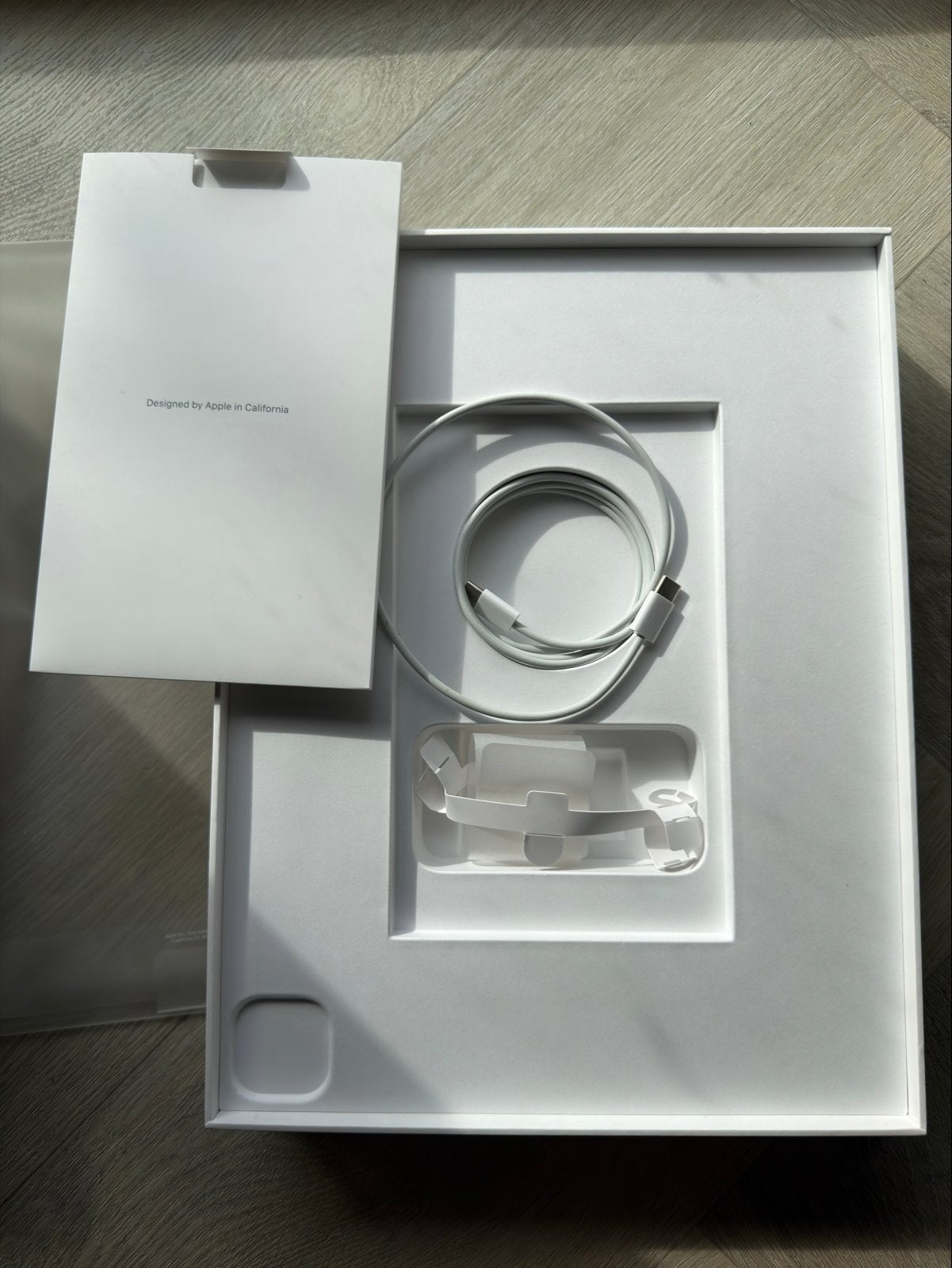 Foto 6 van iPad Pro 12.9-inch M1 (5th Gen) 256GB Wi-Fi - Zeer Netjes