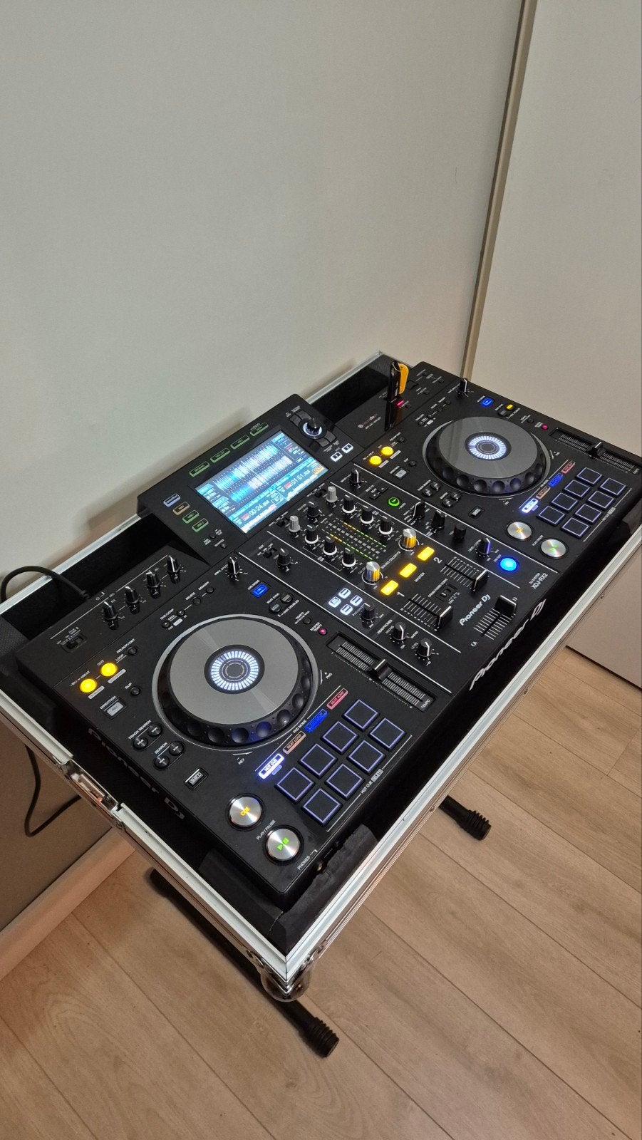 Pioneer XDJ RX2 DJ-set met flightcase en decksaver, Ophalen of Verzenden, Zo goed als nieuw, Pioneer