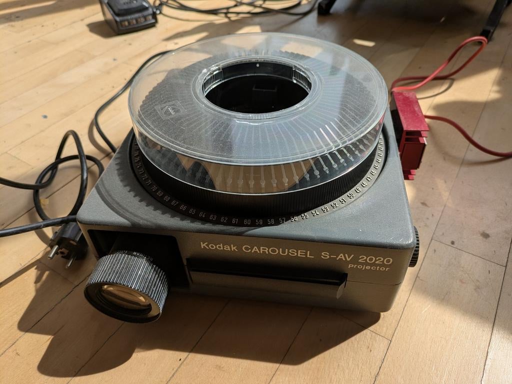 Kodak Carousel S-AV 2020 projector, Ophalen of Verzenden, Gebruikt