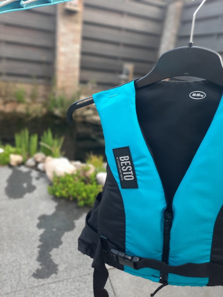 Besto zwemvest kleur aqua 40-50 kg, Kind, Besto, Ophalen of Verzenden, Zo goed als nieuw