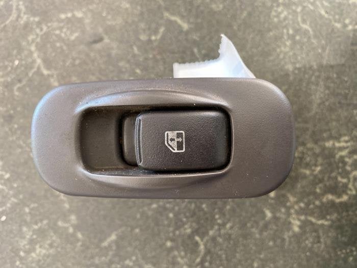 Elektrisch Raam Schakelaar van een Mitsubishi Galant, Auto-onderdelen, Gebruikt, -, -, Mitsubishi
