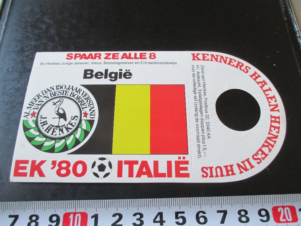 sticker henkes borrel voetbal EK 1980 vlag belgië, Ophalen, Zo goed als nieuw