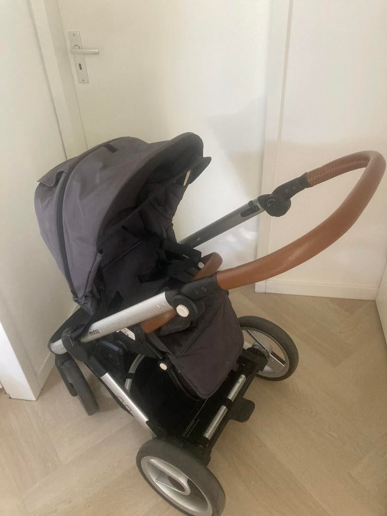 Mutsy Evo Reiswieg + Buggy + Maxi Cosi Pebble, Ophalen, Gebruikt, Aluminium, Verstelbaar