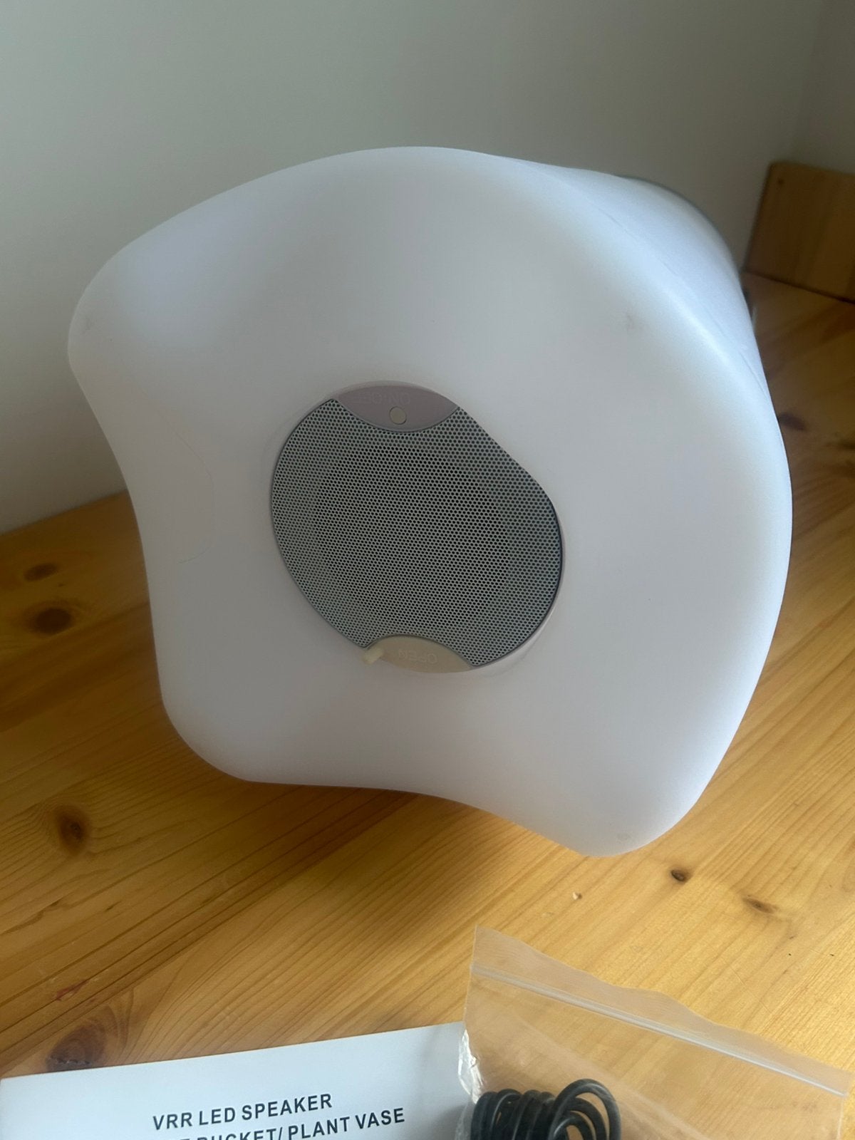 Nieuwe wijnkoeler, Ophalen, Zo goed als nieuw, Kunststof, Minder dan 5 flessen