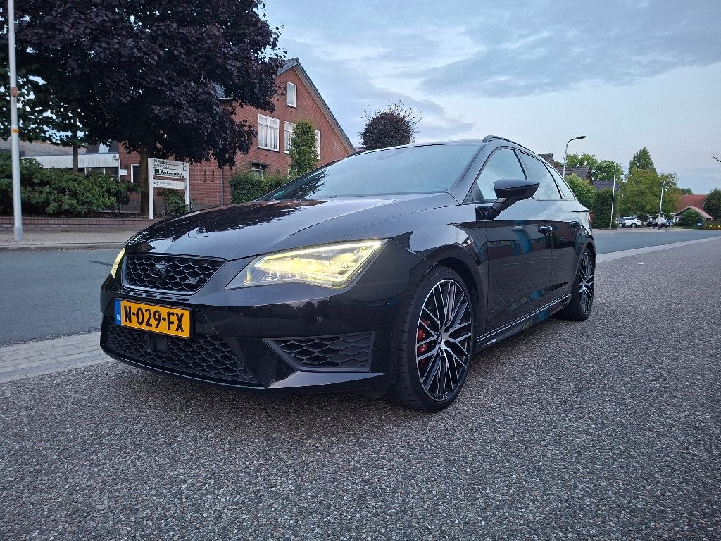Seat Leon 2.0 TSI 290PK Dsg-6 2017 Zwart, Auto's, Seat, 15 km/l, Zwart, 4 cilinders, 1984 cc