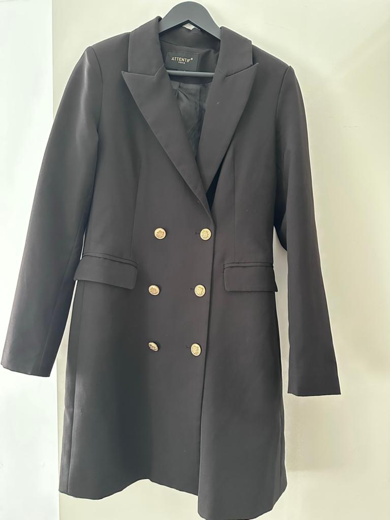Attentif Paris Zwarte Blazerjurk met Gouden Knopen, Kleding | Dames, Maat 38/40 (M), Zwart, Ophalen of Verzenden, Zo goed als nieuw