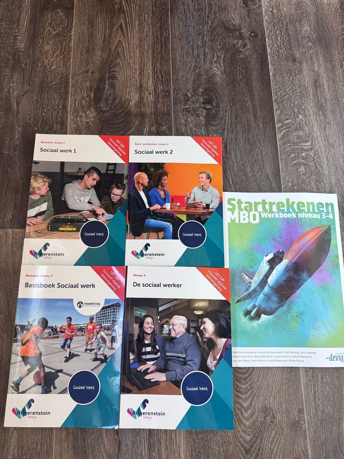 Boeken Sociaal Werk MBO niveau 4 en Startrekenen MBO, Ophalen of Verzenden, Nieuw, Overige niveaus, Overige vakken