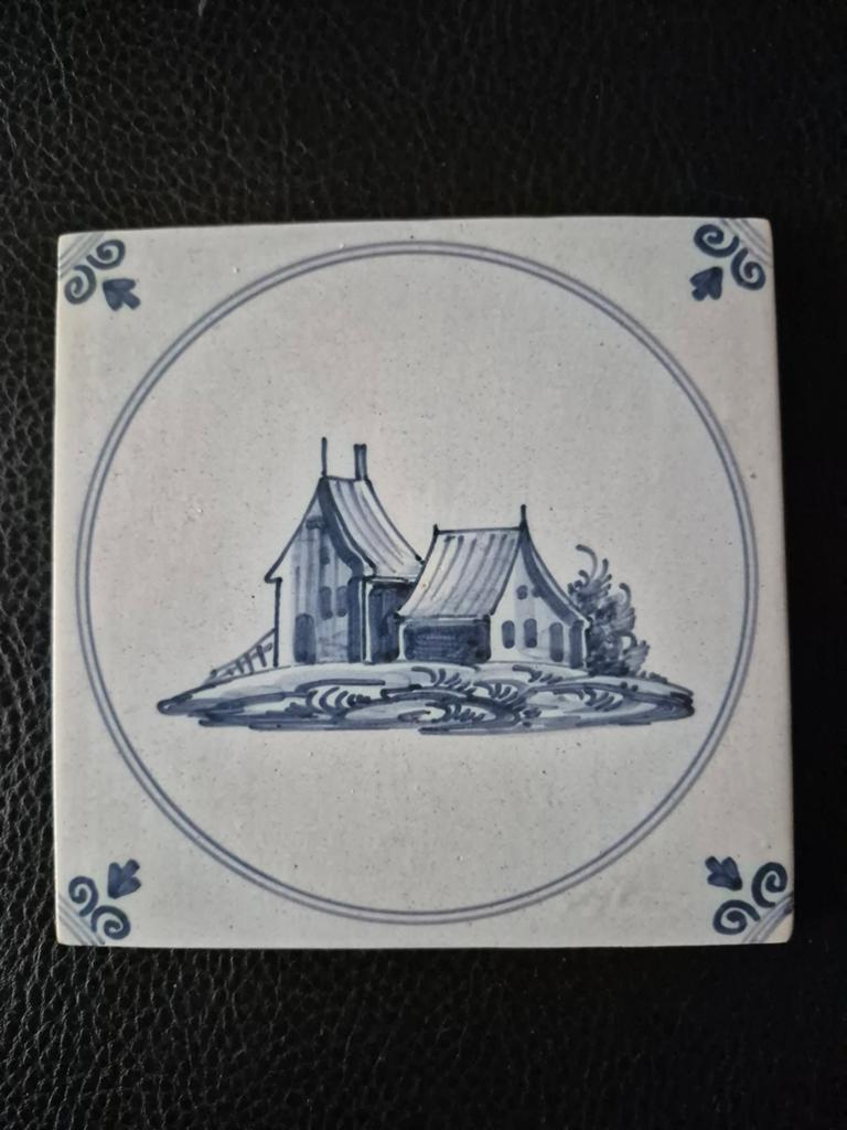 Antieke Workum Delfts Blauw Tegel met Boerderij, Ophalen of Verzenden
