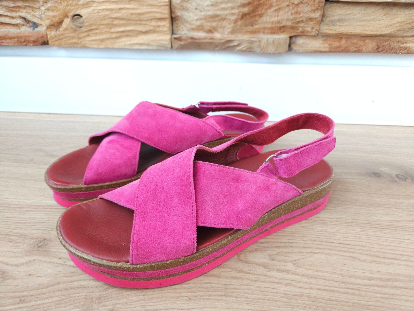 Think Zega maat 41 Cross Strap sandalen slippers ZGAN Rose!!, Zo goed als nieuw, Think, Roze, Sandalen of Muiltjes