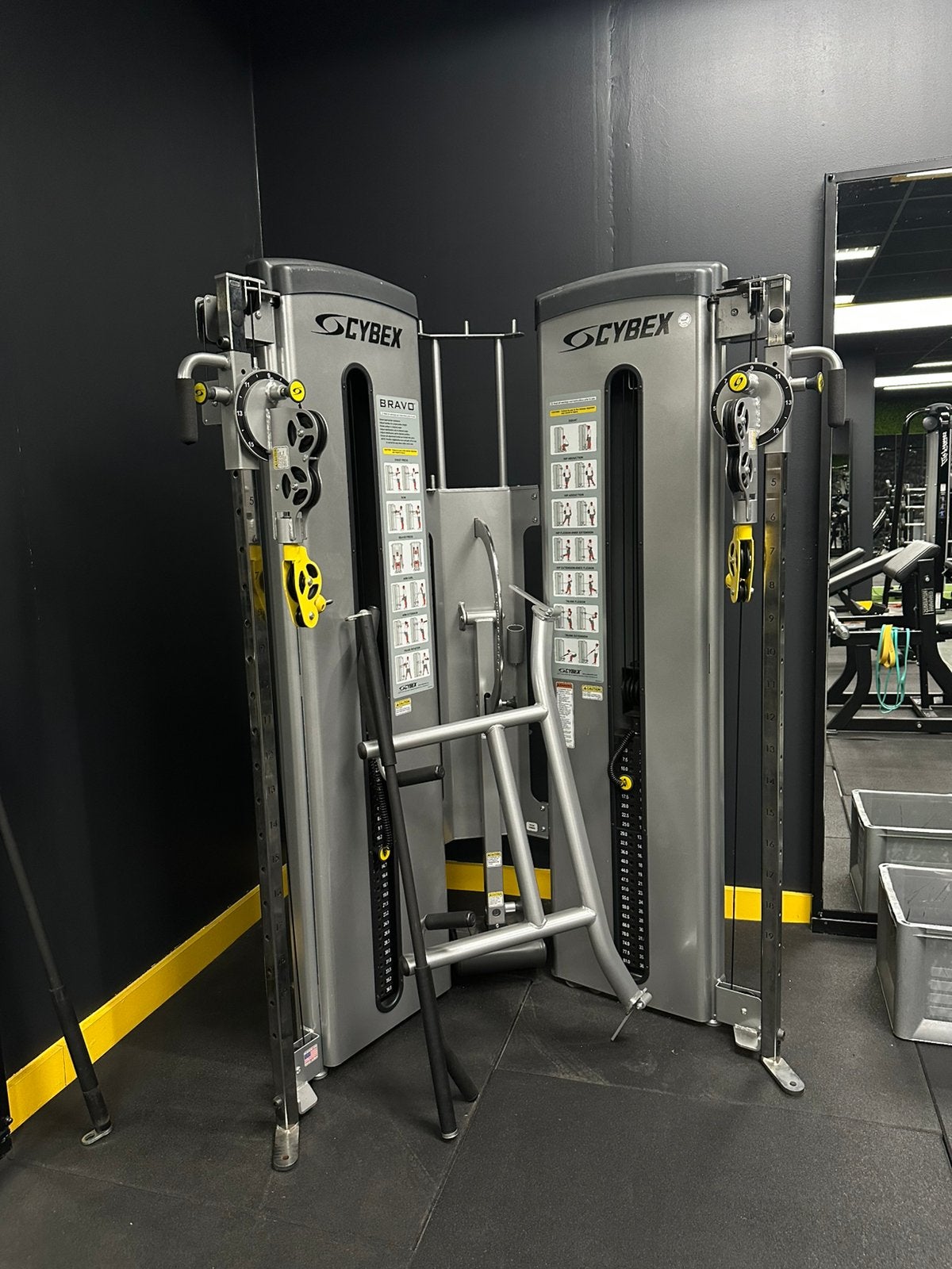 CYBEX BRAVO, Ophalen, Zo goed als nieuw, Krachtstation