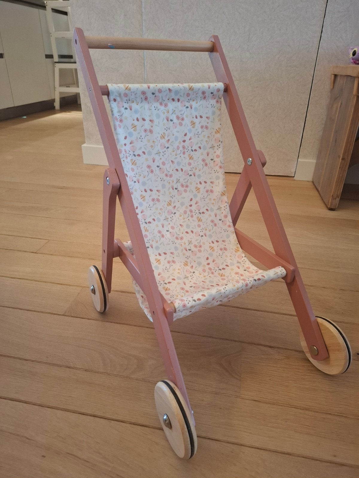 Little Dutch roze poppenwagen in goede staat, Ophalen, Zo goed als nieuw, Overige typen