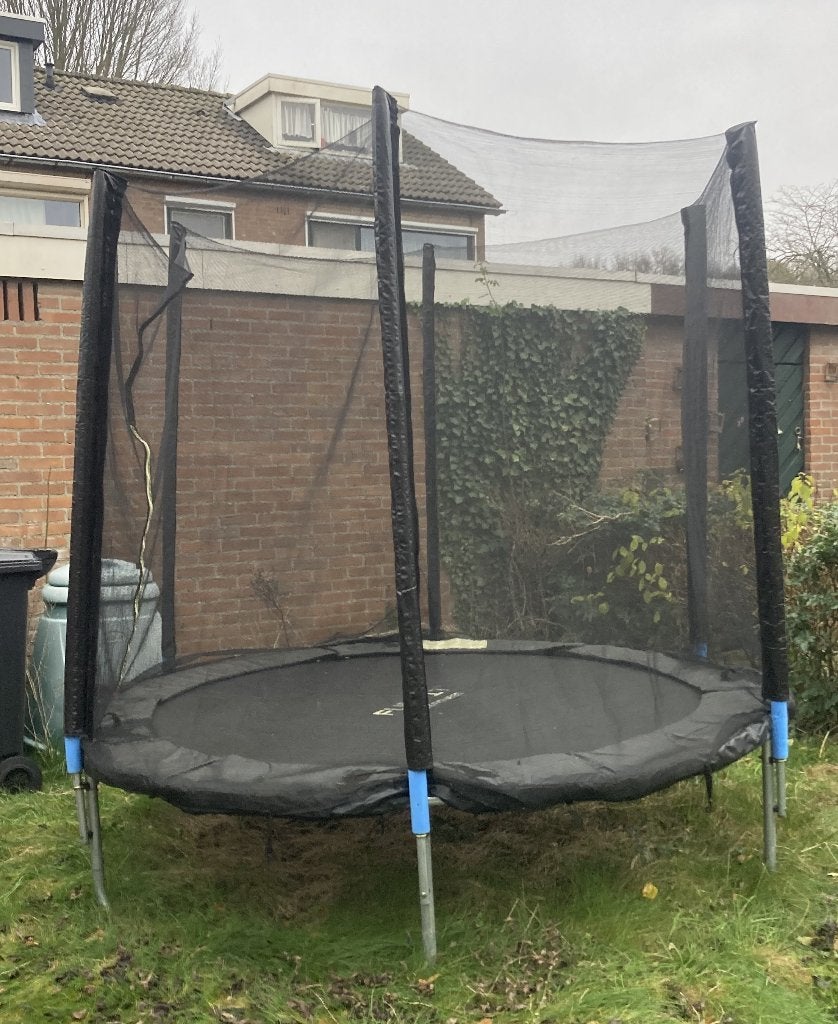 Trampoline 244 cm met veiligheidsnet, Ophalen, Gebruikt