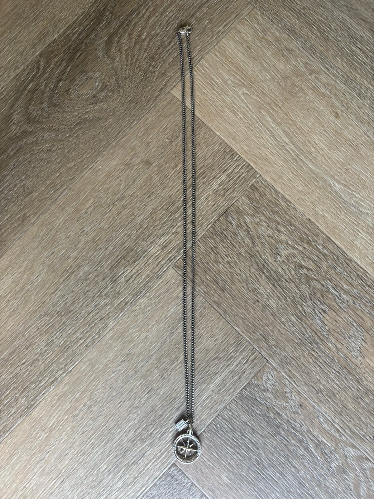 Buddha to buddha essentials ketting 75 cm + kompas hanger, Ophalen of Verzenden, Zo goed als nieuw, Zilver
