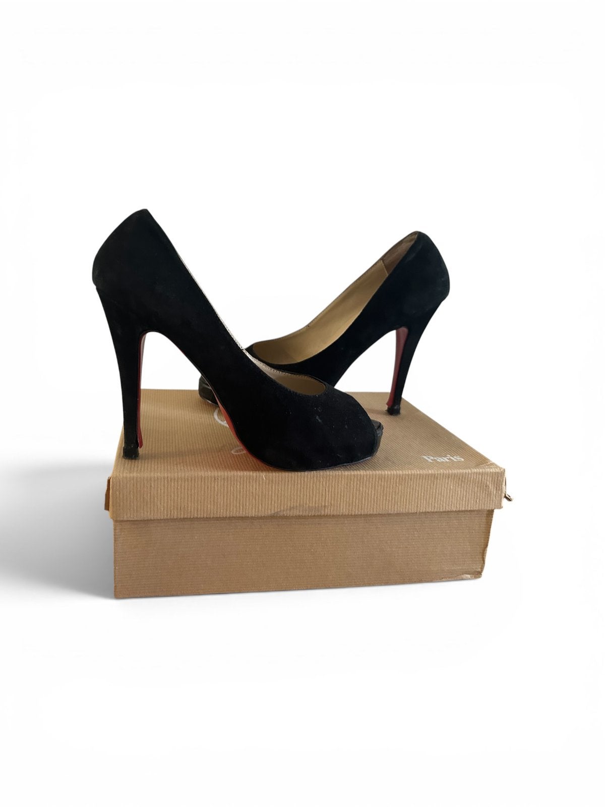 Christian Louboutin Peep Toe Pumps Zwart Suède – maat 39, Kleding | Dames, Schoenen, Ophalen of Verzenden, Gedragen, Zwart