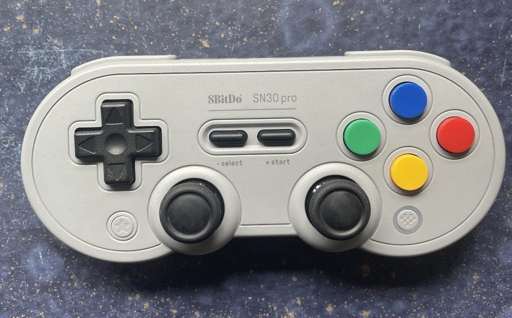 8BitDo SN30 Pro SNES Bluetooth Controller Hall Effect Sticks, Gebruikt, Verzenden, Nintendo, 8BitDo
