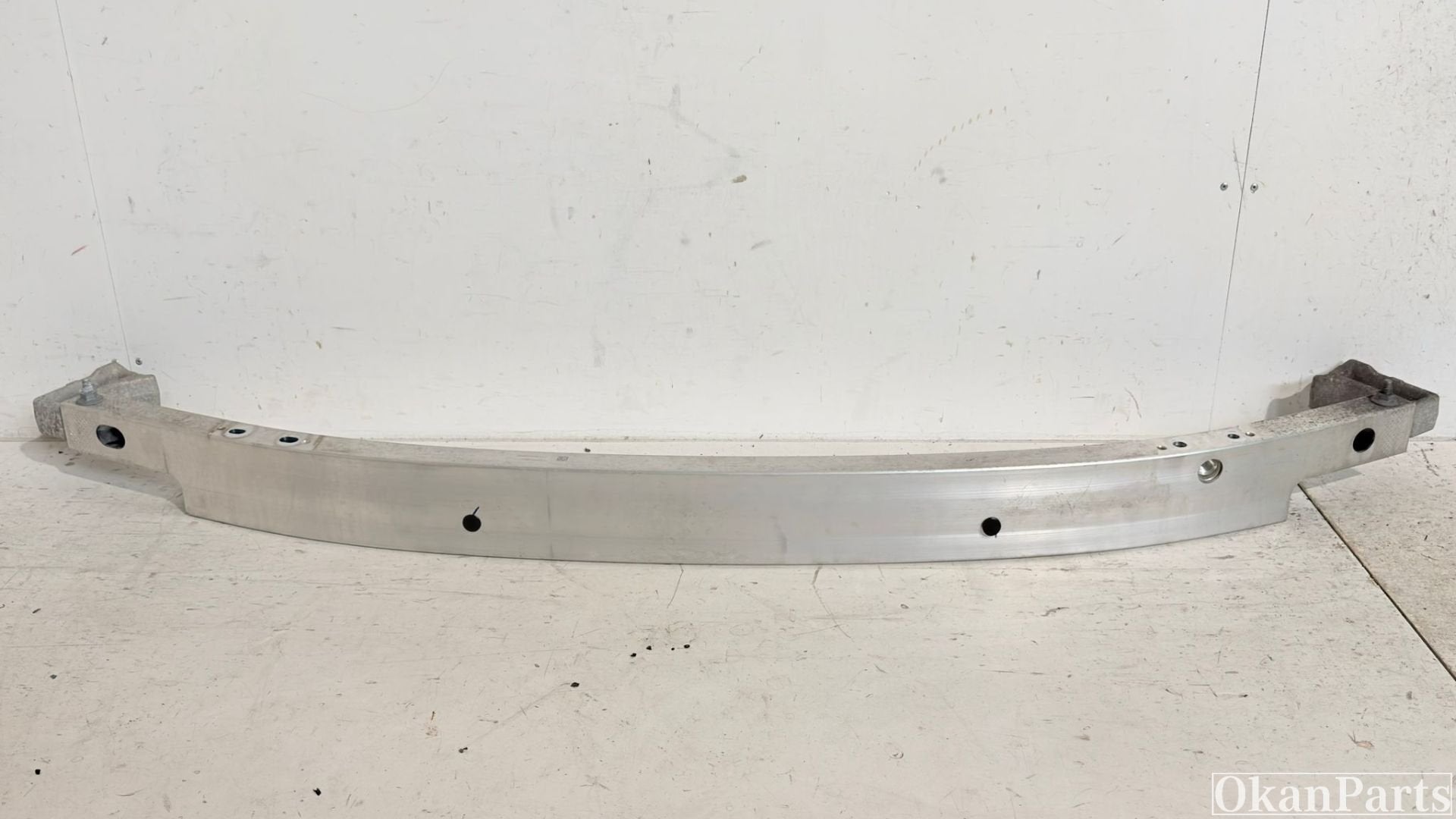Tesla Model Y voor bumperbalk 1487601-SN-G, Info@fabrikant.eu, Ophalen of Verzenden, Fabrikant BV, Gebruikt