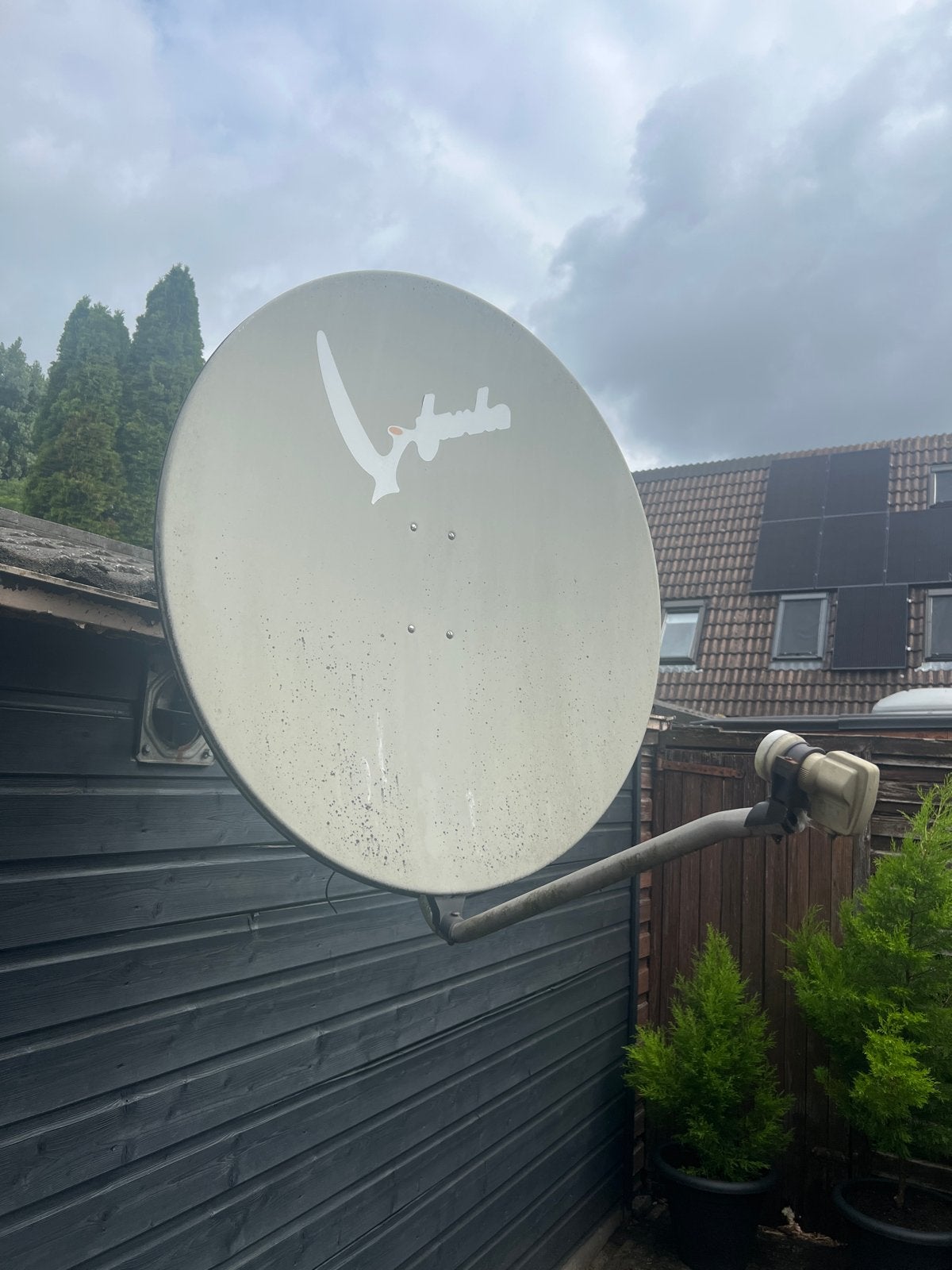 100cm Schotelantenne met LNB - Gebruikt, Audio, Tv en Foto, Schotelantennes, Ophalen, Gebruikt, (Schotel)antenne, Overige merken