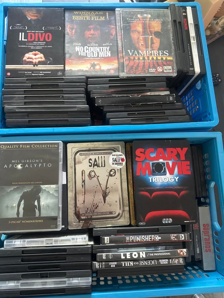 2 kratten vol met diverse series en films op CD, Ophalen, Zo goed als nieuw, Overige genres