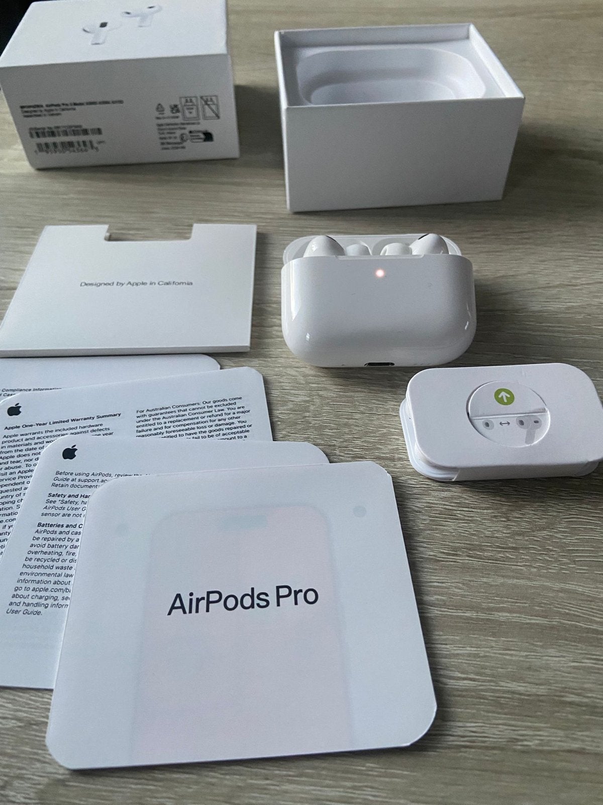 Apple AirPods Pro (3e generatie) - Zo goed als nieuw, In-ear, Verzenden, Bluetooth, Zo goed als nieuw
