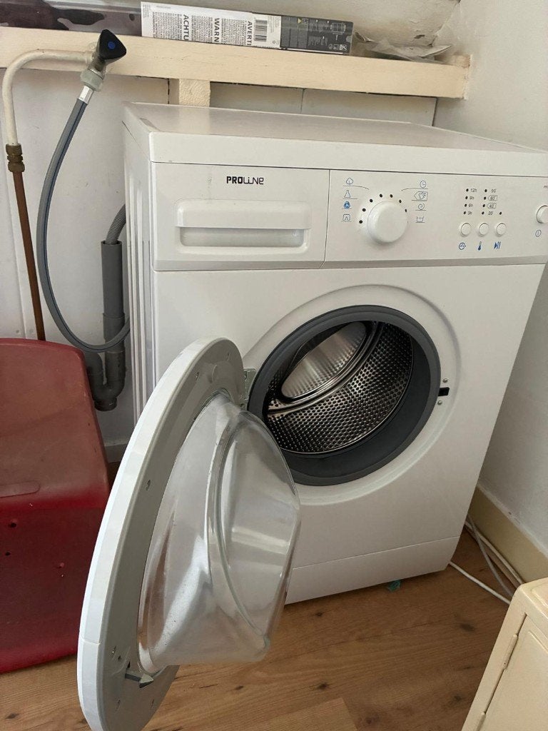 Proline PFL 105 W-F Wasmachine (augustus ophalen), Witgoed en Apparatuur, Ophalen, 4 tot 6 kg, 85 tot 90 cm, Minder dan 1200 toeren