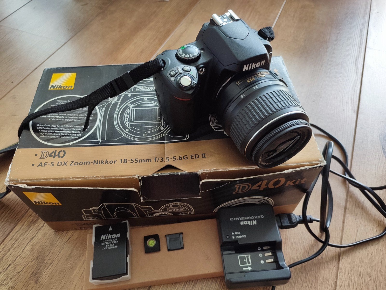 Nikon D40 spiegelreflexcamera met 18-55mm lens, Ingebouwde flitser, Gebruikt, Spiegelreflex, Ophalen of Verzenden