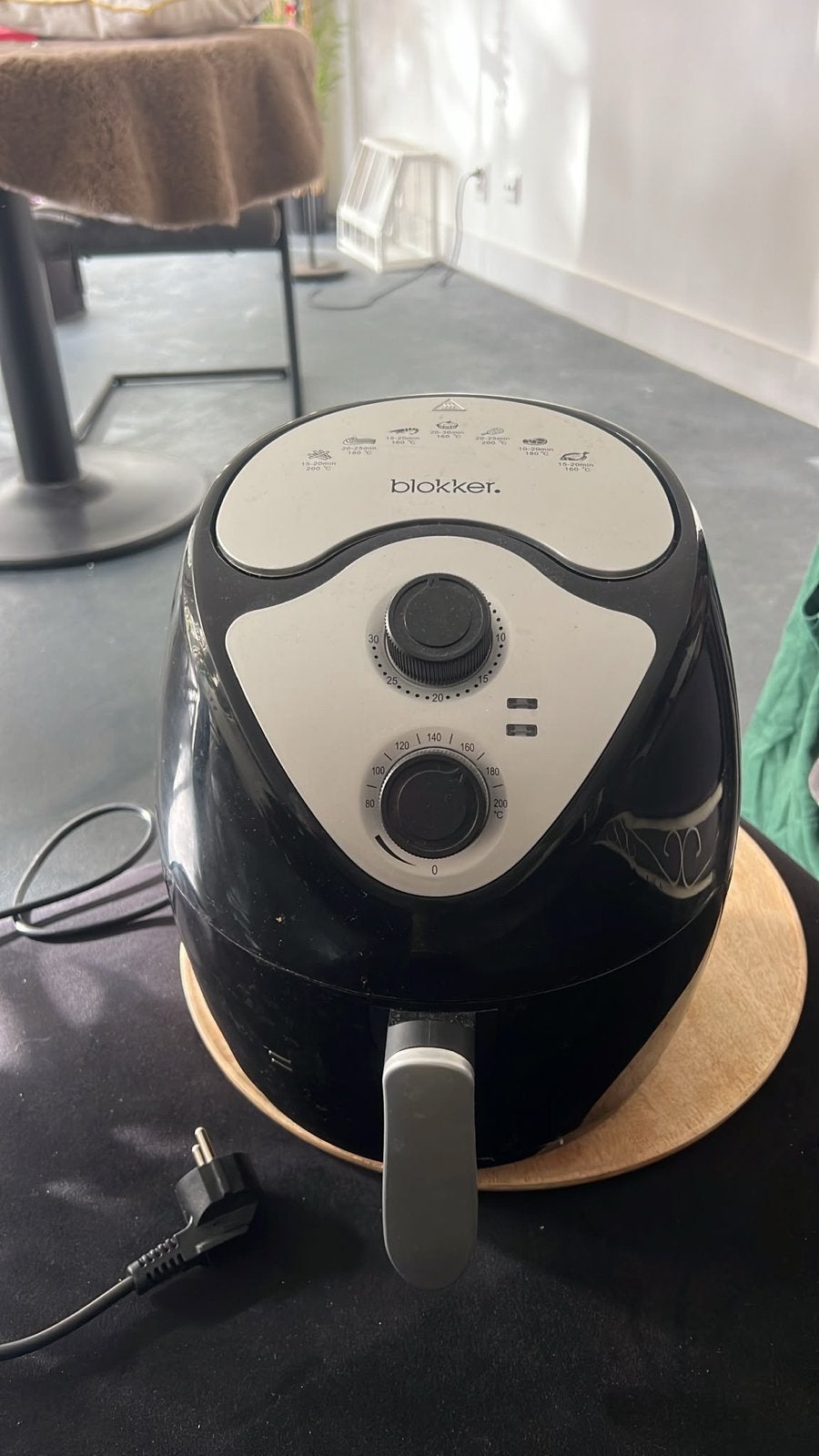 Blokker Airfryer, Ophalen, Zo goed als nieuw, Airfryer, 750 t/m 999 gram
