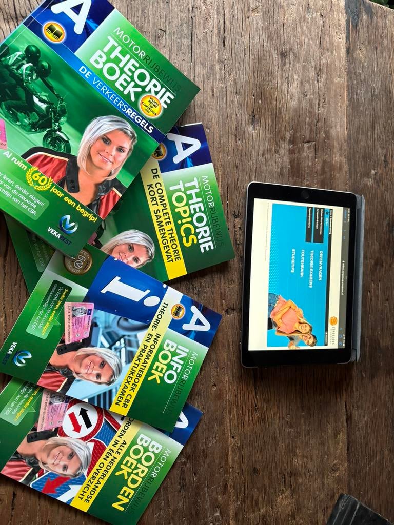 Motortheorie A/A1A2, Boeken, Ophalen of Verzenden, Alpha, Nieuw, Niet van toepassing