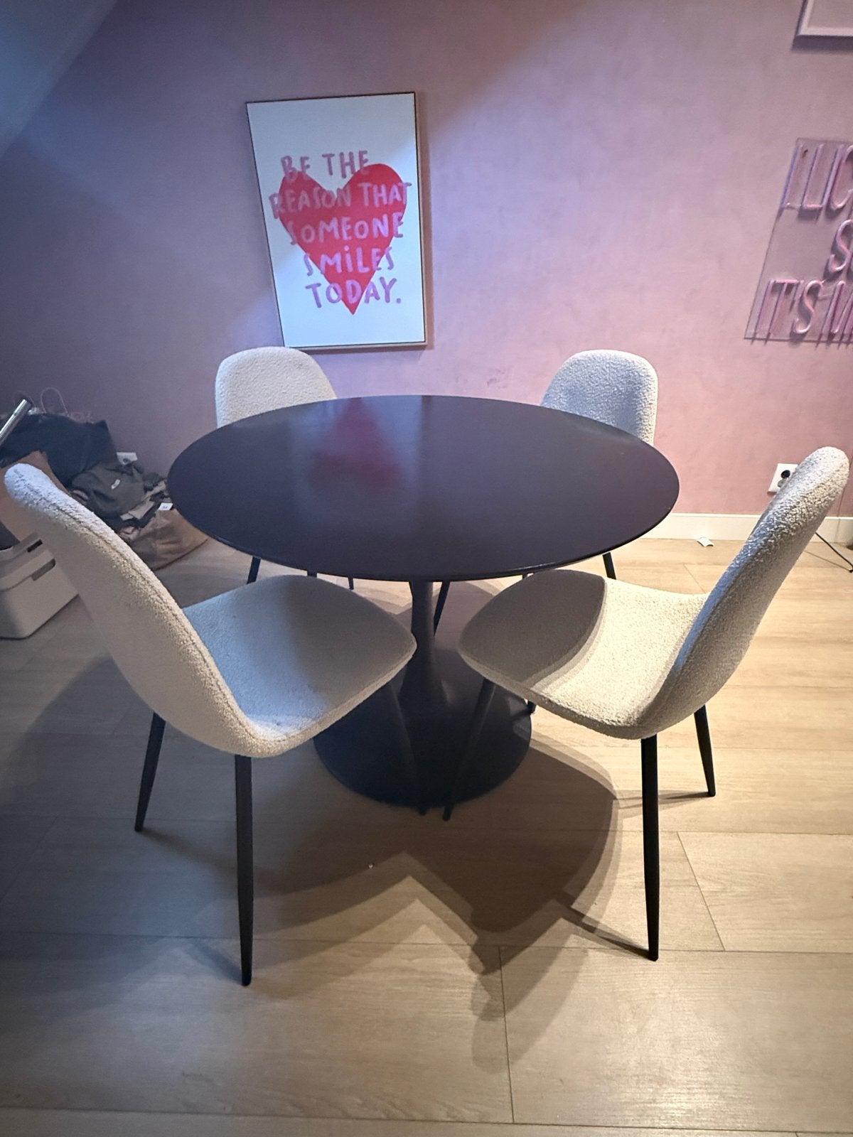 Ringset tafel JYSK met teddy stoelen Kwantum, Ophalen, Overige materialen, Gebruikt, Rond