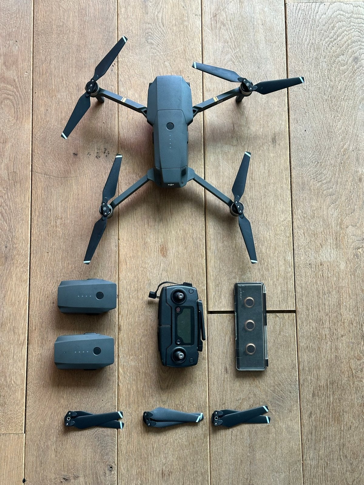 DJI Mavic Pro met 3 accu's en accessoires, Gebruikt, Cameradrone, Extra accu('s), 5 tot 10 kilometer