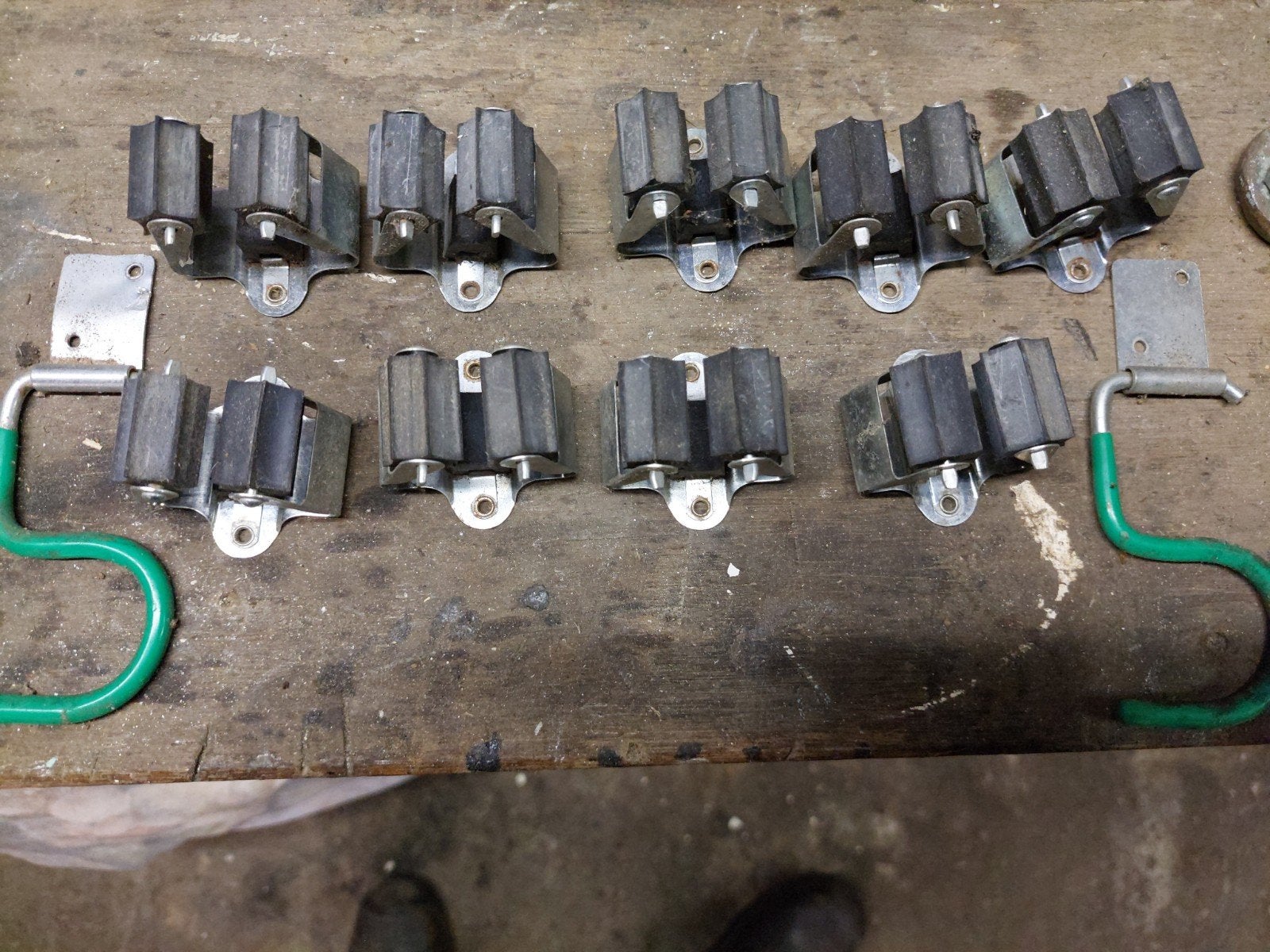 te Koop 11x ophangbeugel, Ophalen, Gebruikt