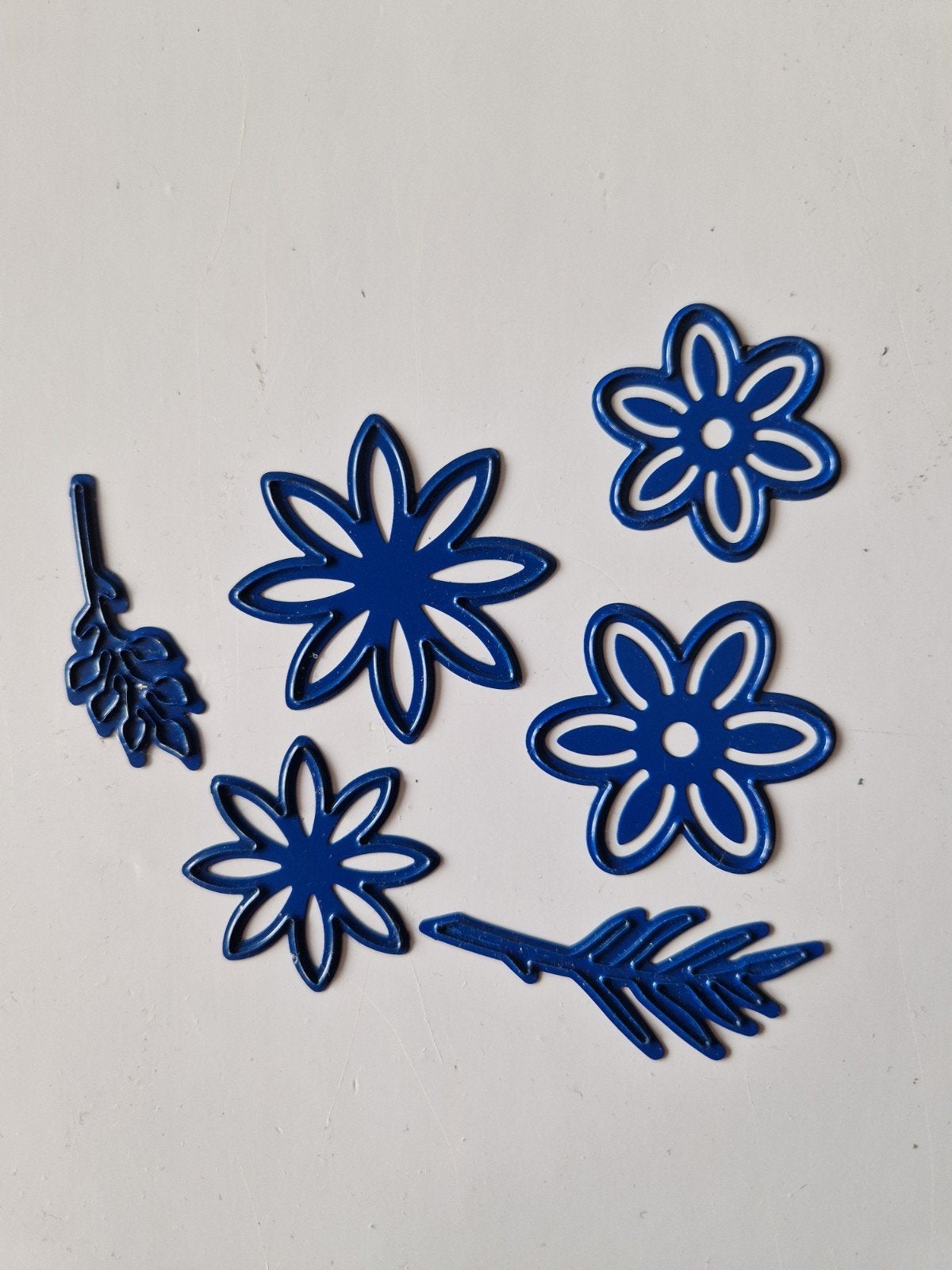 Marianne Design Snijmallen Bloemen en Takjes, Hobby en Vrije tijd, Ophalen of Verzenden, Zo goed als nieuw