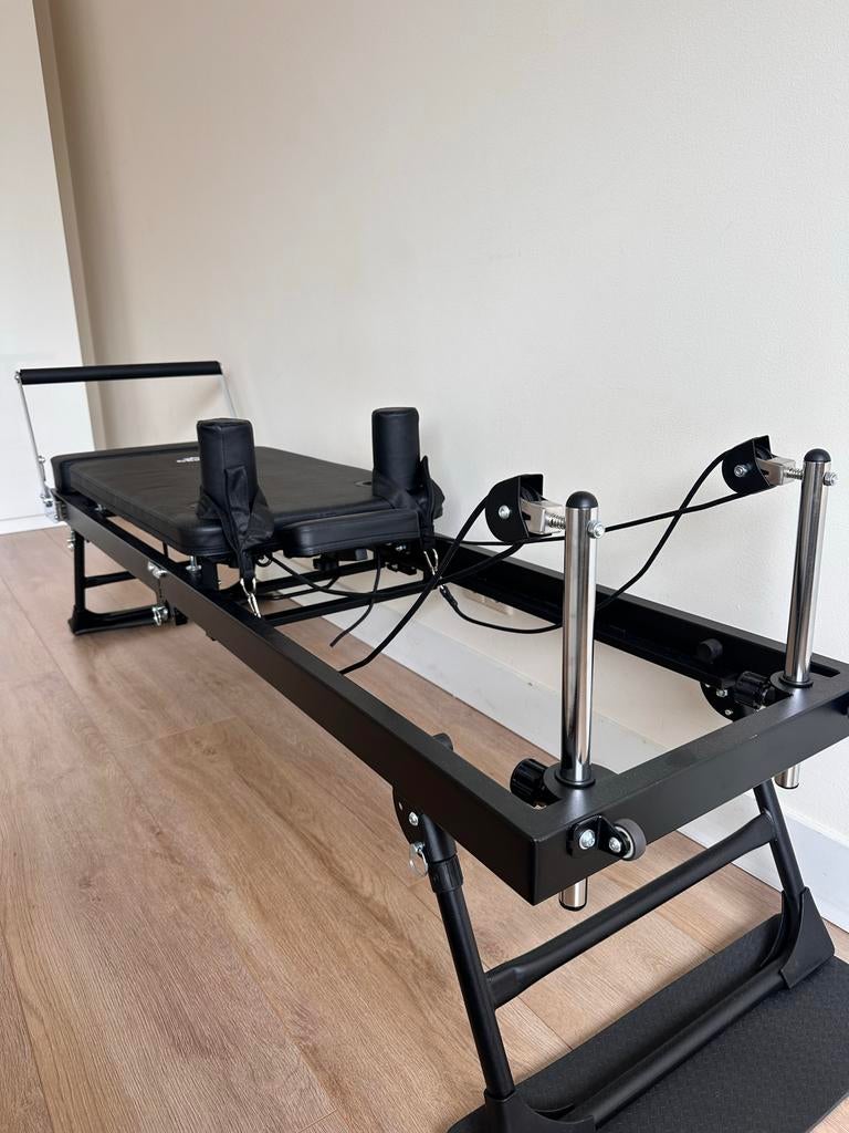Pilates Reformer - Zo goed als nieuw, Ophalen, Zo goed als nieuw, Armen, Overige typen